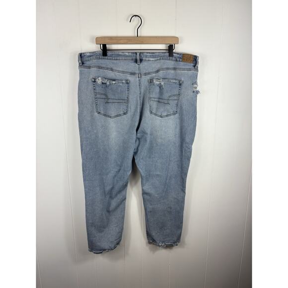 American Eagle Women's Medium Wash Mom Baggy Straight Jeans Size 22 - Picture 2 of 6